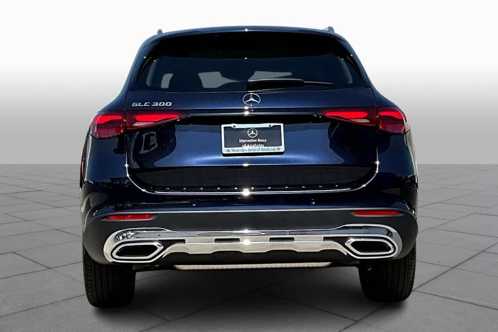 new 2024 Mercedes-Benz GLC 300 car, priced at $57,115