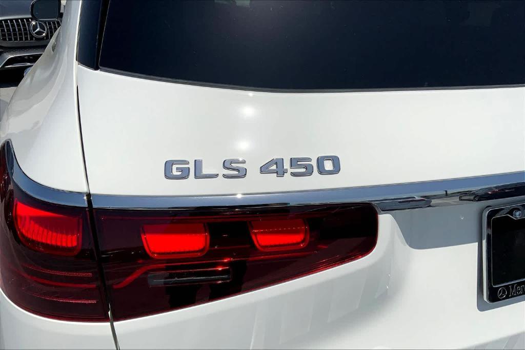 new 2024 Mercedes-Benz GLS 450 car, priced at $90,975