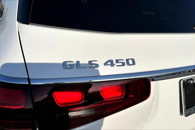 new 2025 Mercedes-Benz GLS 450 car, priced at $103,705