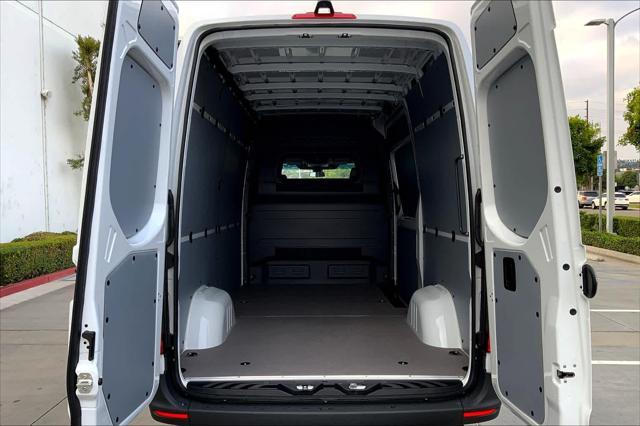 new 2025 Mercedes-Benz Sprinter 2500 car, priced at $65,081