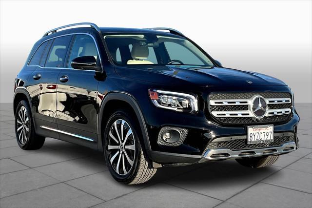 used 2022 Mercedes-Benz GLB 250 car, priced at $27,328