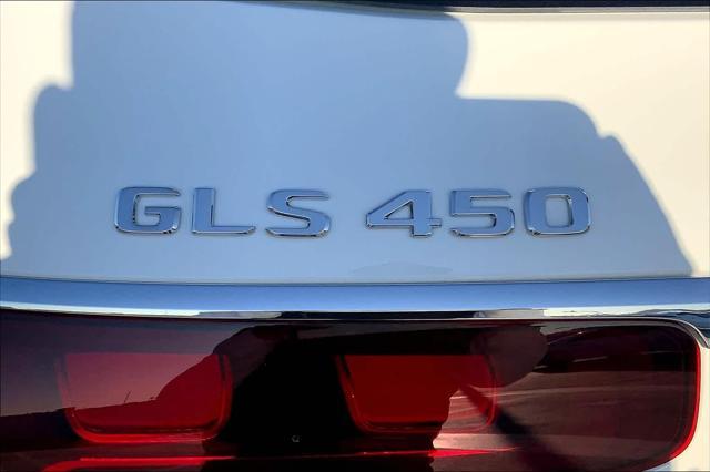 new 2025 Mercedes-Benz GLS 450 car, priced at $98,275