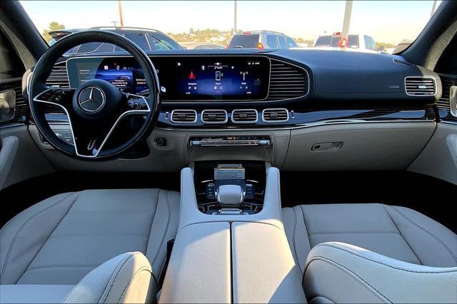 new 2025 Mercedes-Benz GLS 450 car, priced at $94,815