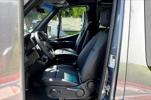 new 2024 Mercedes-Benz Sprinter 2500 car, priced at $72,555