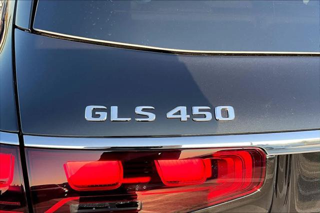 new 2025 Mercedes-Benz GLS 450 car, priced at $92,105