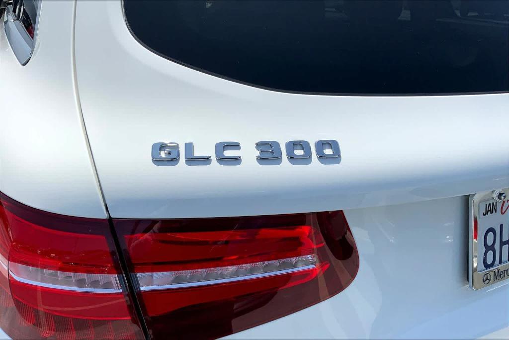used 2019 Mercedes-Benz GLC 300 car, priced at $27,111