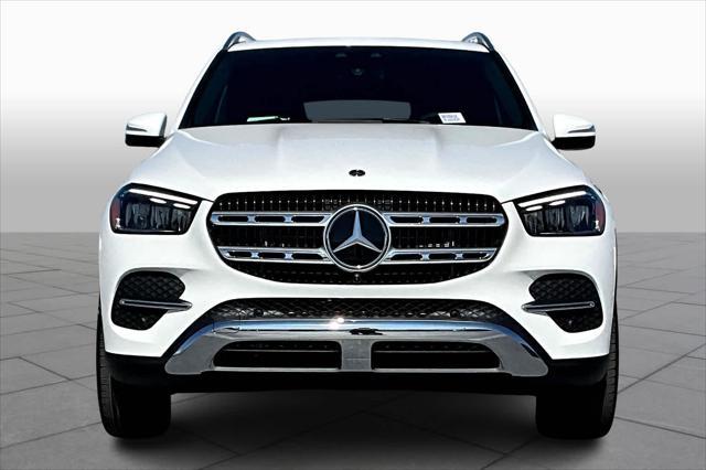 new 2025 Mercedes-Benz GLE 450 car, priced at $78,755