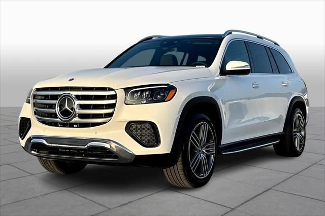 new 2025 Mercedes-Benz GLS 450 car, priced at $93,525