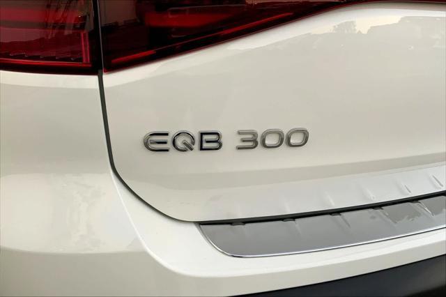 new 2024 Mercedes-Benz EQB 300 car, priced at $60,125