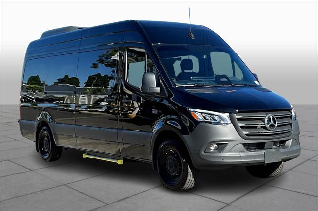 new 2025 Mercedes-Benz Sprinter 2500 car, priced at $89,072