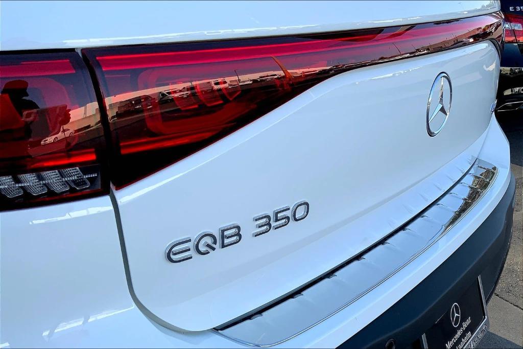 new 2023 Mercedes-Benz EQB 350 car, priced at $68,065