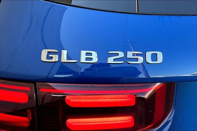 new 2024 Mercedes-Benz GLB 250 car, priced at $51,905