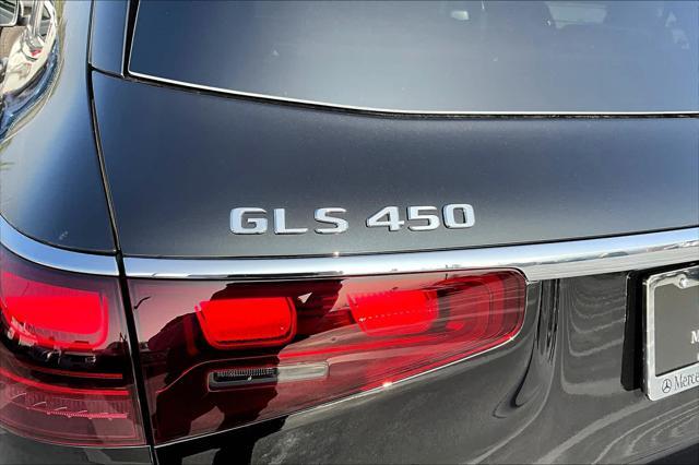 new 2025 Mercedes-Benz GLS 450 car, priced at $98,155