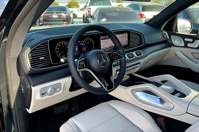 new 2025 Mercedes-Benz GLS 450 car, priced at $93,525