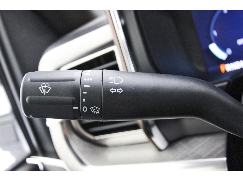 new 2025 Ford F-250 car, priced at $87,818