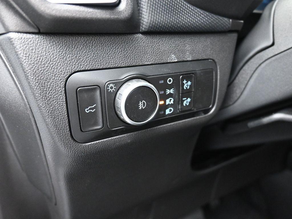 new 2025 Ford Bronco Sport car, priced at $28,906