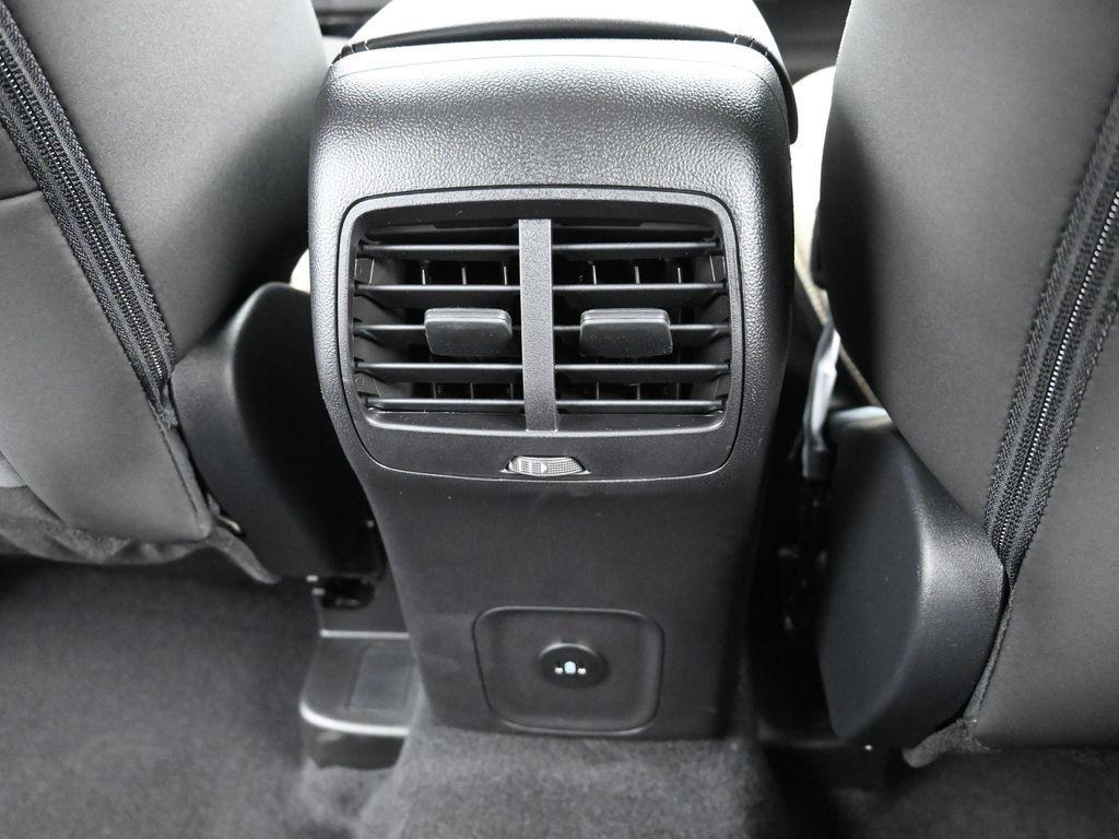 new 2025 Ford Bronco Sport car, priced at $28,906