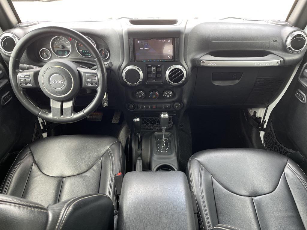 used 2015 Jeep Wrangler Unlimited car, priced at $20,534