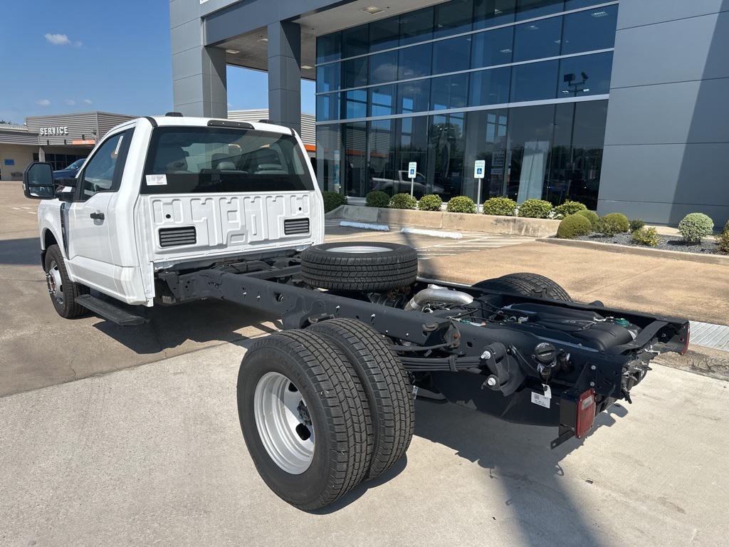 new 2024 Ford F-350 car, priced at $42,495
