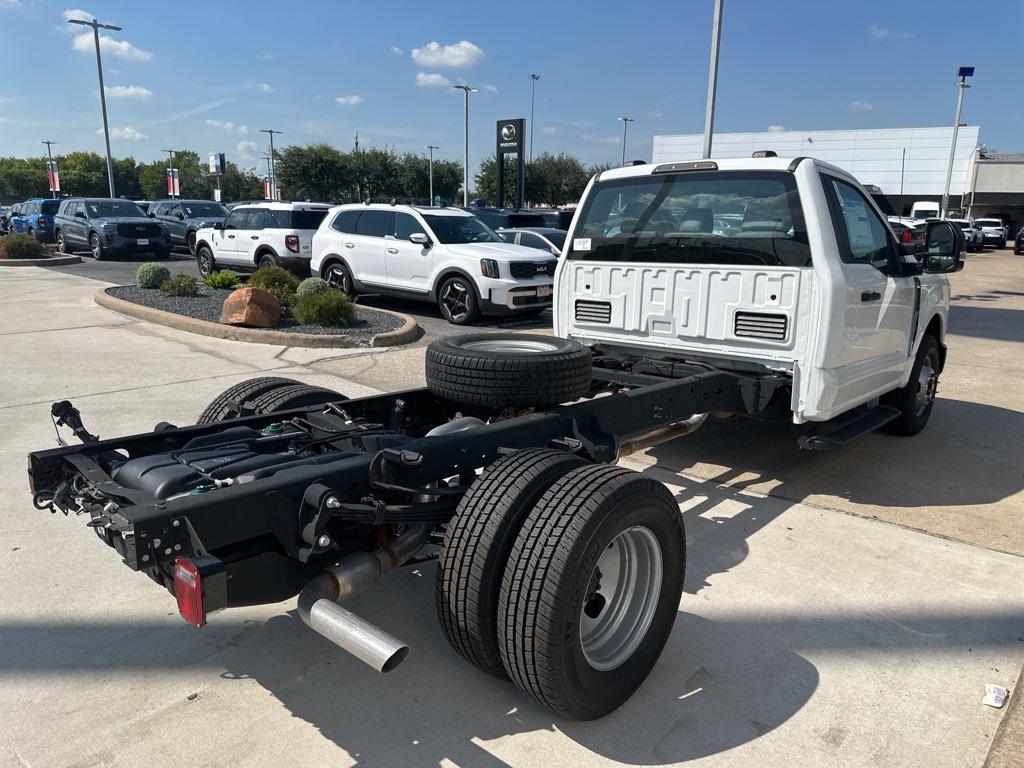 new 2024 Ford F-350 car, priced at $42,495