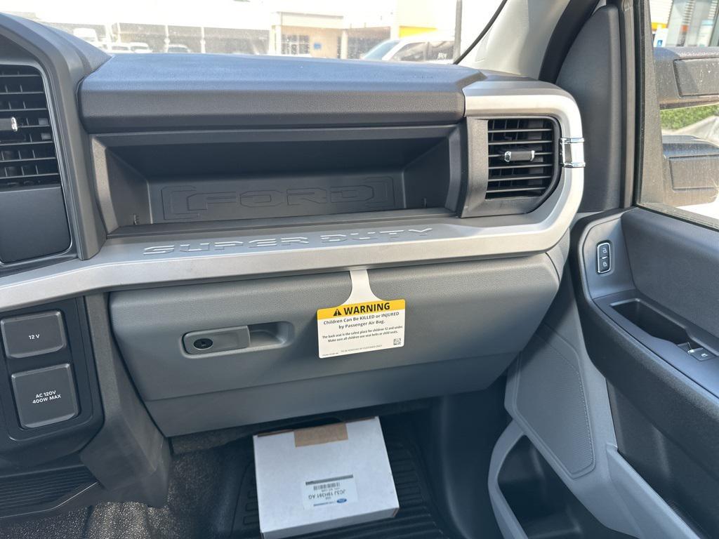 new 2024 Ford F-350 car, priced at $42,495