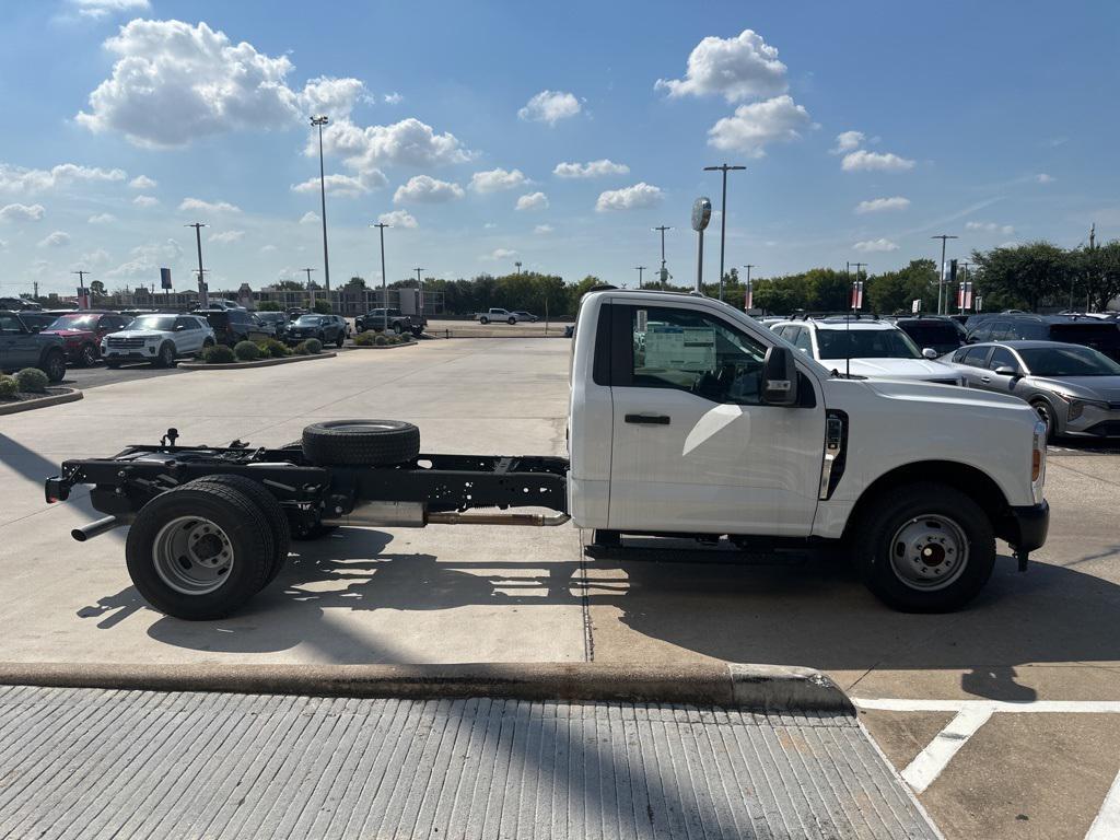 new 2024 Ford F-350 car, priced at $42,495