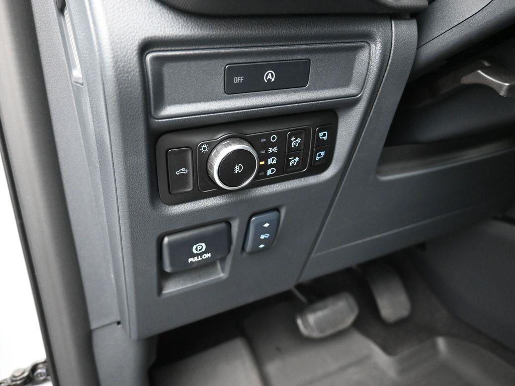 new 2025 Ford F-150 car, priced at $61,937