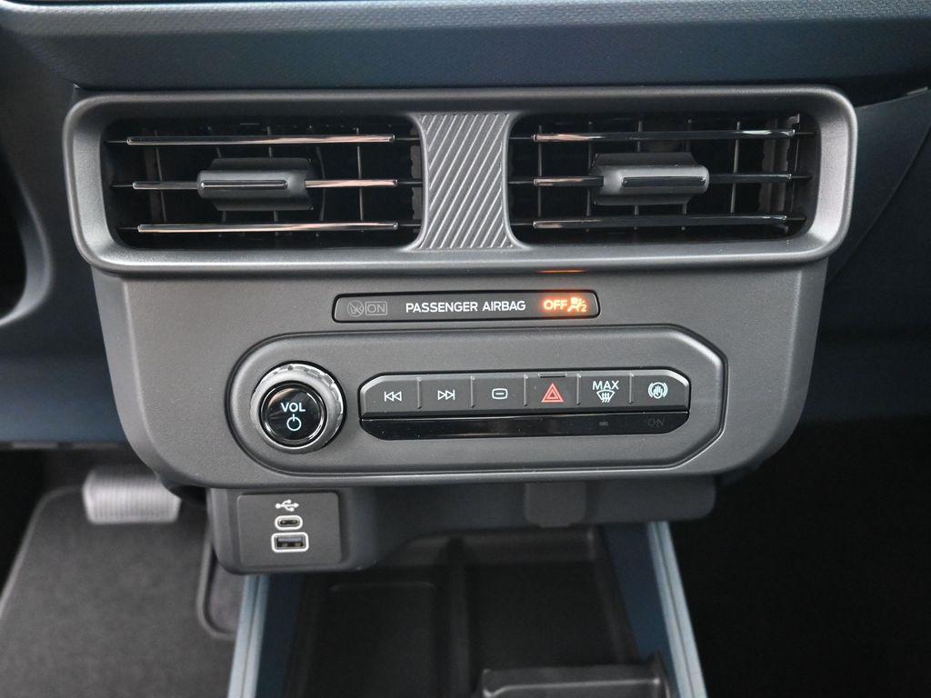 new 2025 Ford Maverick car, priced at $27,084