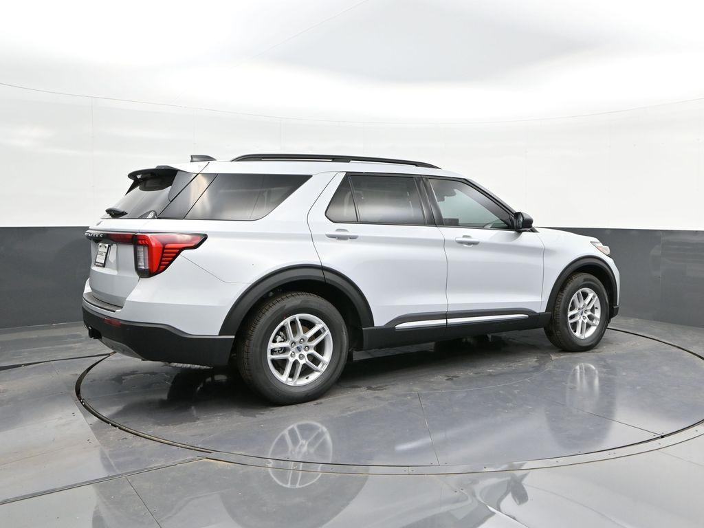 new 2025 Ford Explorer car, priced at $39,193