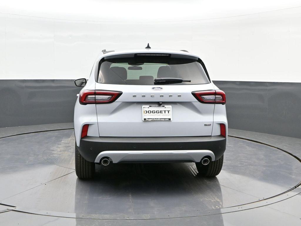 new 2025 Ford Escape PHEV car, priced at $25,505
