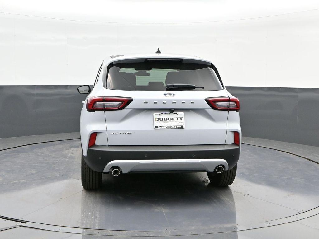 new 2025 Ford Escape car, priced at $22,252