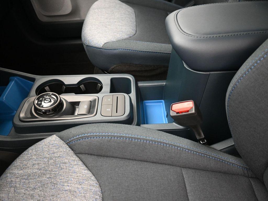 new 2025 Ford Maverick car, priced at $33,098