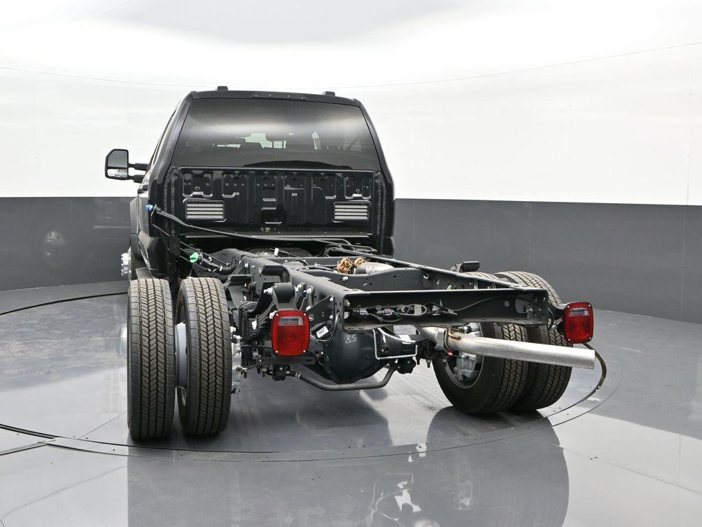 new 2025 Ford F-450 car, priced at $78,430