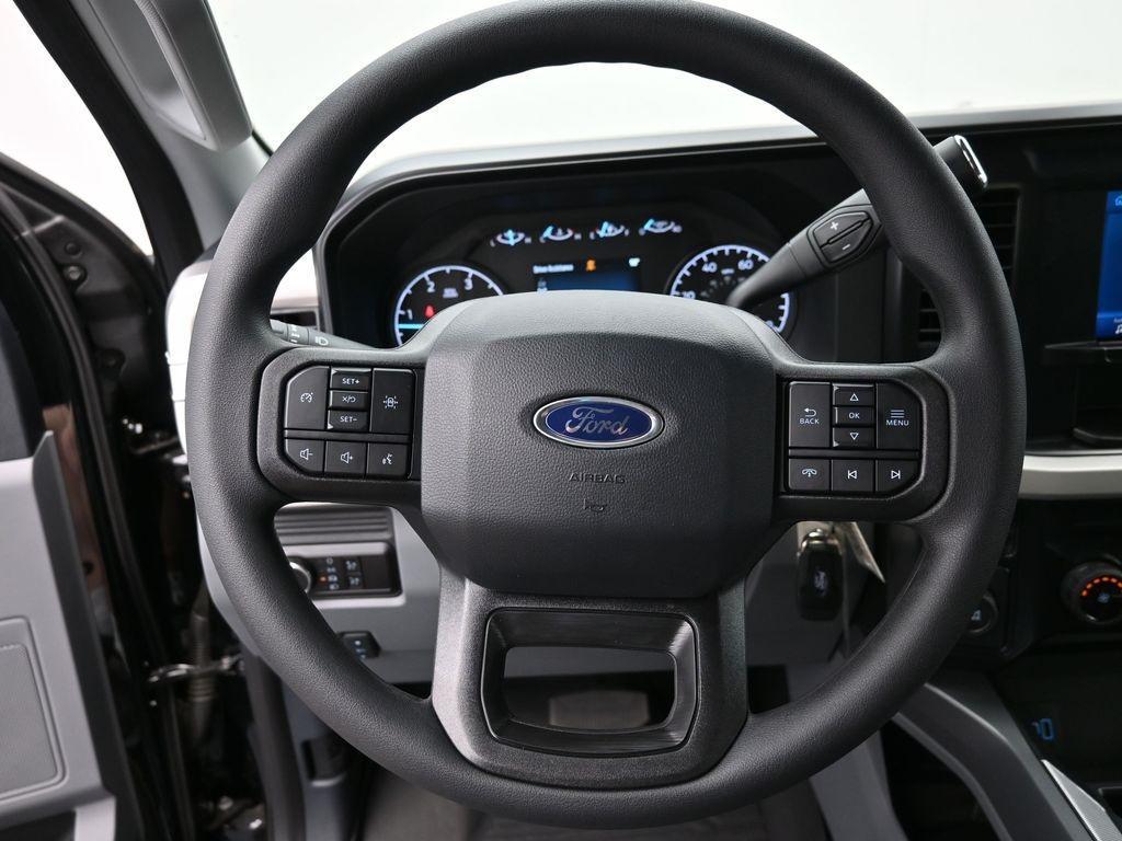 new 2025 Ford F-450 car, priced at $78,430