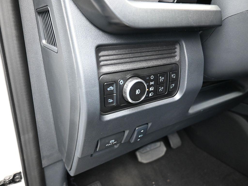 new 2025 Ford F-350 car, priced at $93,195