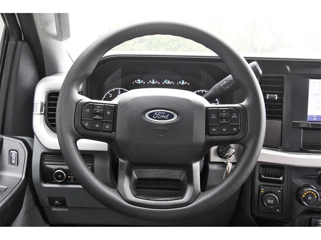 new 2025 Ford F-350 car, priced at $53,788