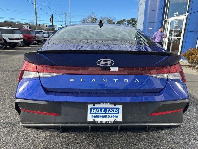 new 2025 Hyundai Elantra car, priced at $23,662