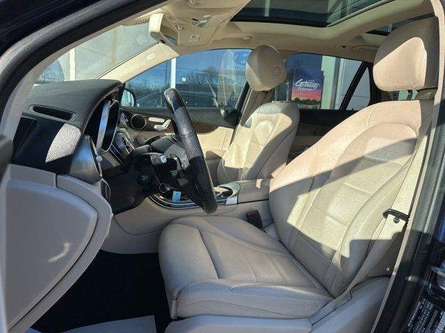 used 2019 Mercedes-Benz GLC 300 car, priced at $22,977