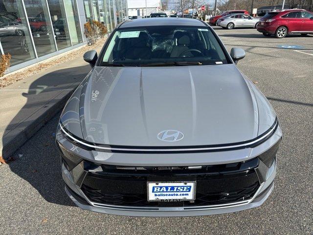 new 2025 Hyundai Sonata car, priced at $26,905