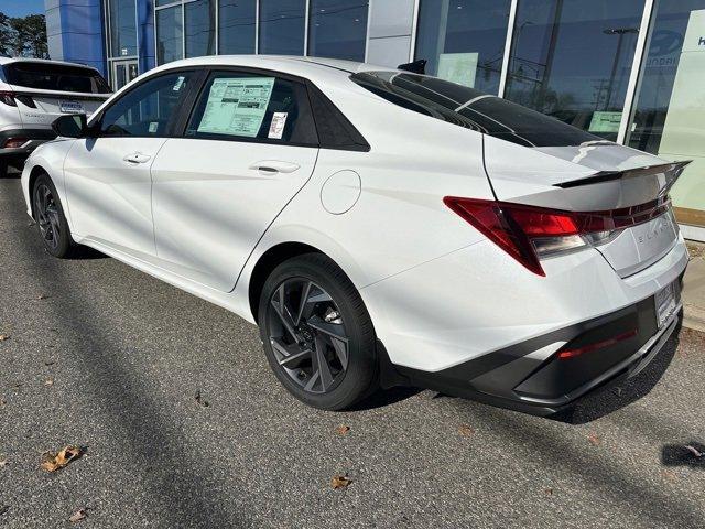 new 2025 Hyundai Elantra car, priced at $24,554