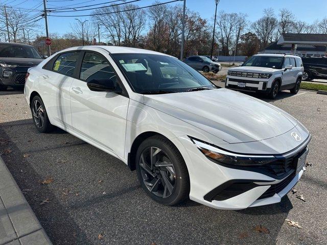 new 2025 Hyundai Elantra car, priced at $24,554