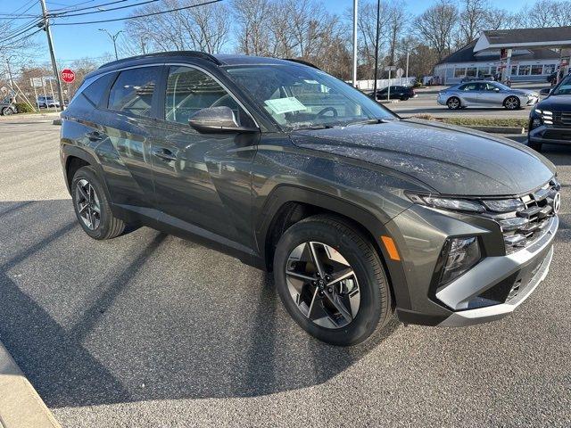 new 2025 Hyundai Tucson Hybrid car, priced at $37,683