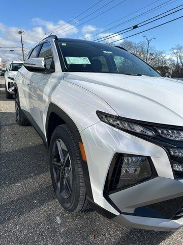 new 2025 Hyundai TUCSON Hybrid car, priced at $38,146