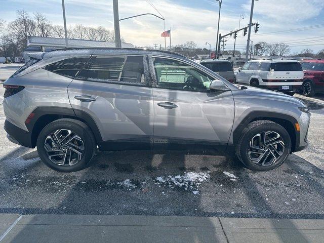 new 2025 Hyundai TUCSON Hybrid car, priced at $42,481