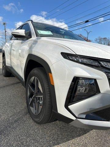 new 2025 Hyundai Tucson Hybrid car, priced at $38,142