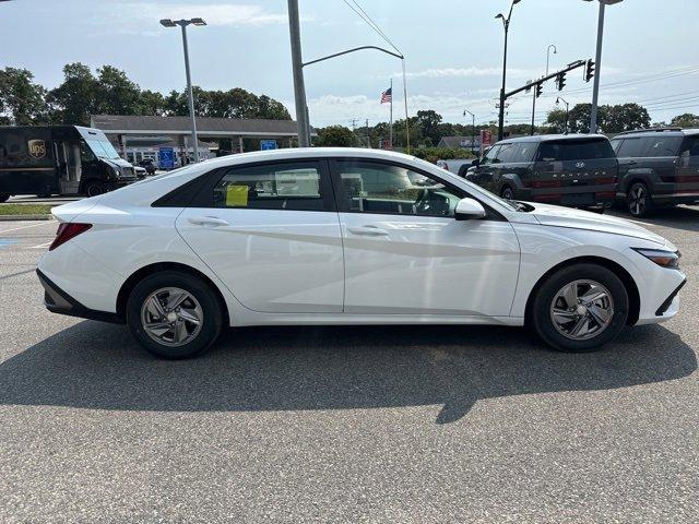 new 2025 Hyundai Elantra car, priced at $23,194