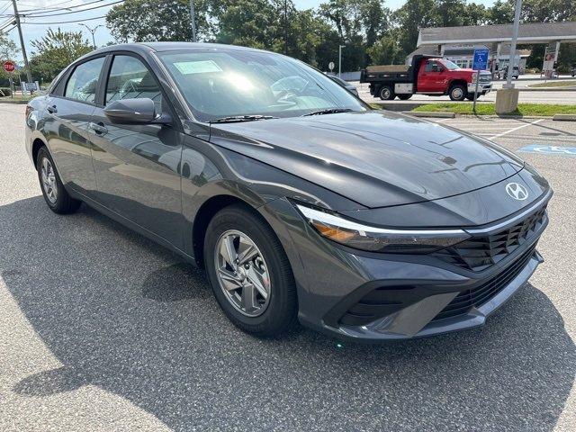 new 2025 Hyundai Elantra car, priced at $23,184