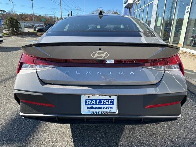 new 2025 Hyundai Elantra car, priced at $24,095