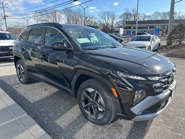 new 2025 Hyundai Tucson Hybrid car, priced at $37,687