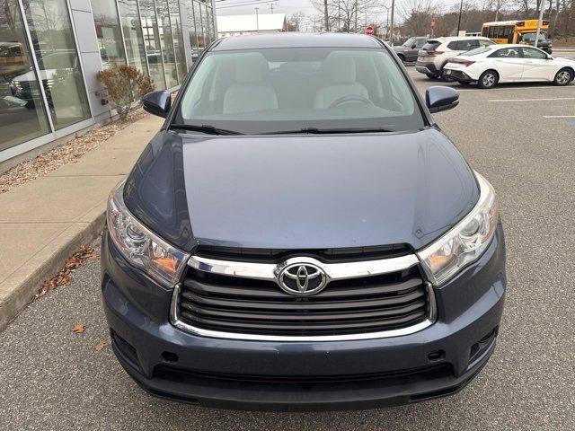 used 2015 Toyota Highlander car, priced at $19,977